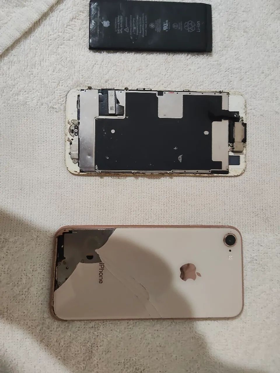 iPhone 8 completo desmontado - Foto 2