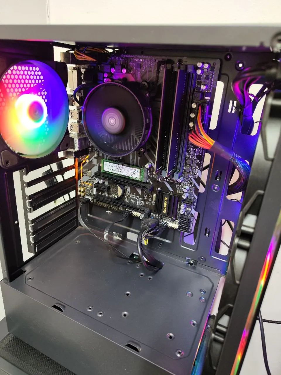 PC Ryzen 5 Vega11 - Foto 3