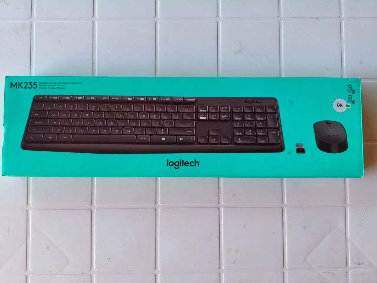 Kit teclado e mouse sem fio Logitech MK 235