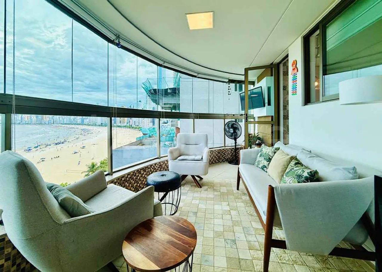 Apartamento no Edifício Arc de Triomphe em Itapema - Foto 3