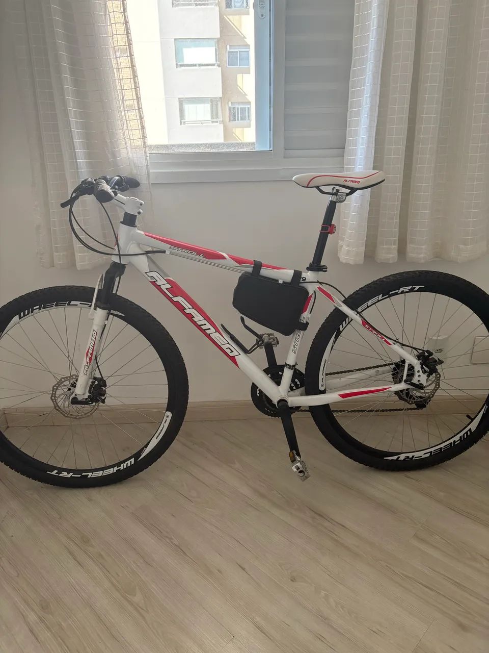 Bicicleta  - Foto 3