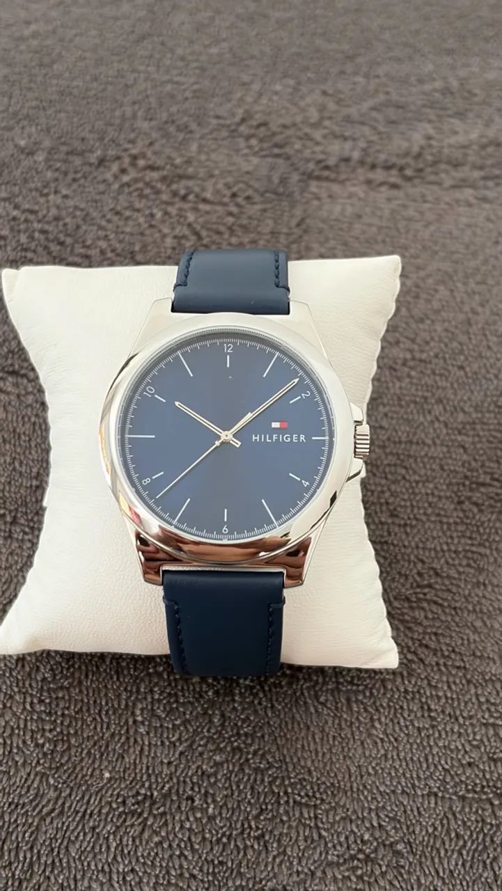 Relógio Tommy Hilfiger em couro  - Foto 4