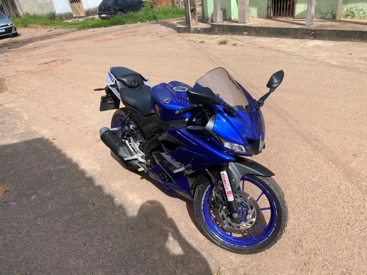 Yamaha R15