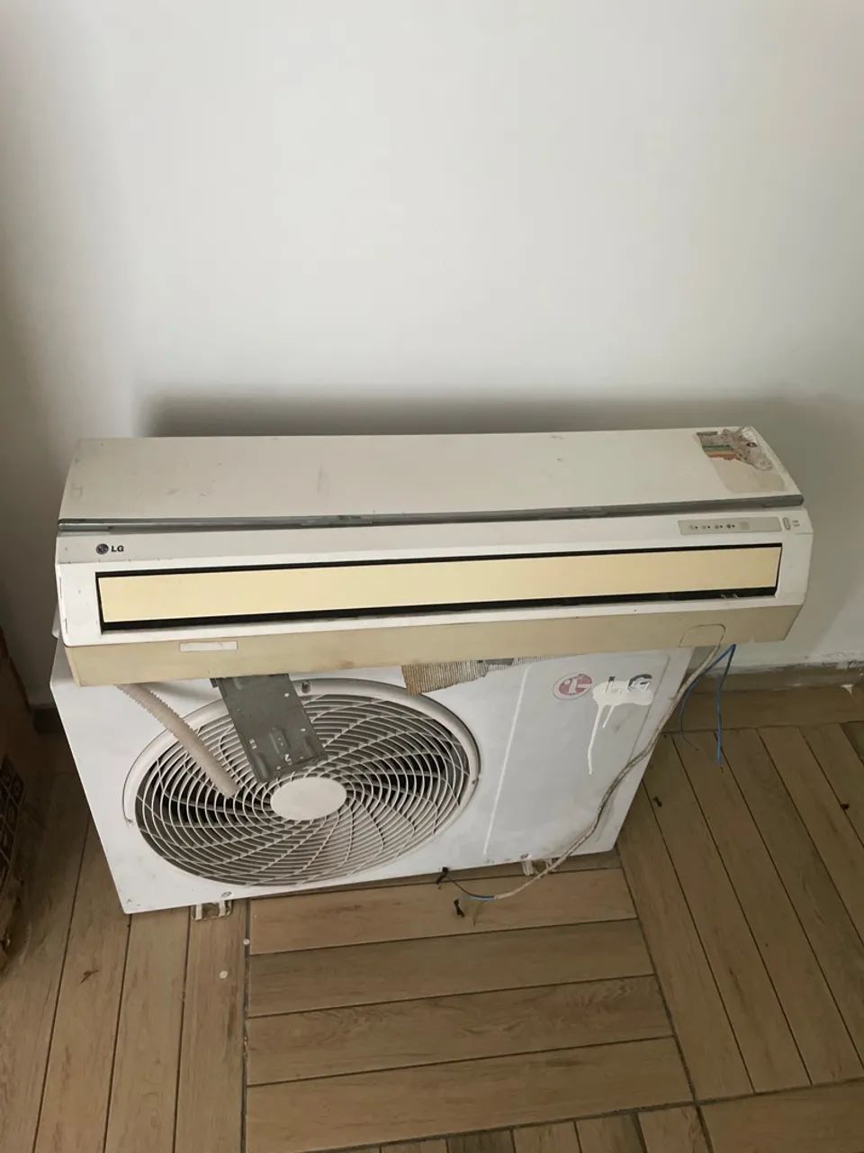 Split 9 mil Btus LG