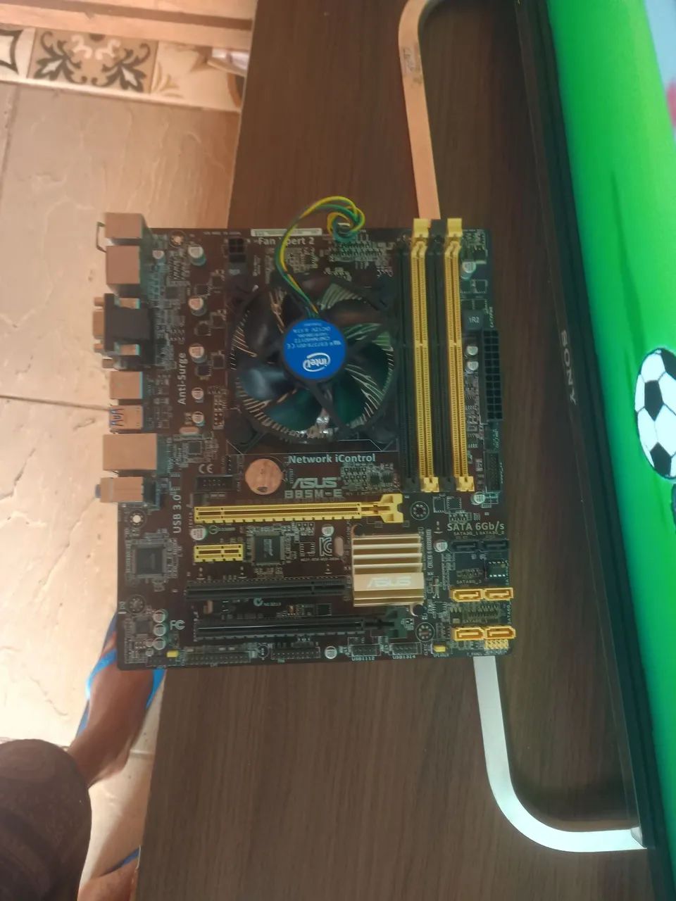 KIT PLACA MÃE B85 COM I3 4160 E 7GB DE RAM  - Foto 3