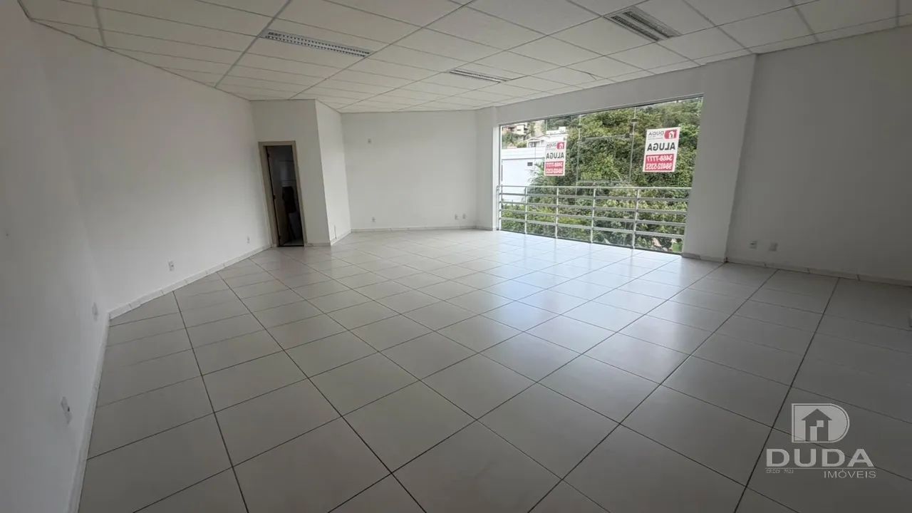 Sala Comercial para Locação ? 68 m² ? Centro - Foto 2