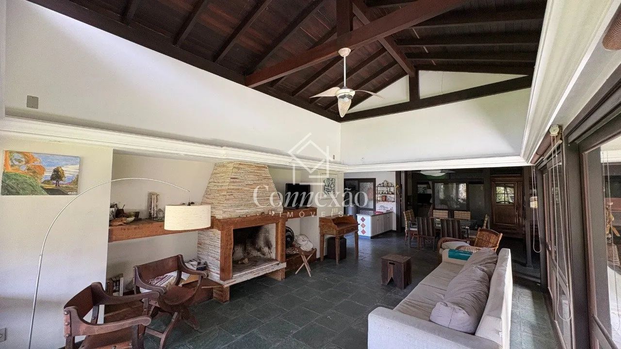 CASA COM 4 QUARTOS PRÓXIMO A PRAIA DE GAROPABA - CENTRO - GAROPABA/SC - Foto 4