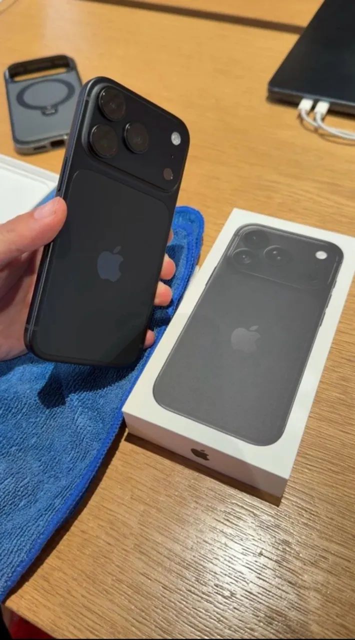 iPhone 18 pro 256gb Black