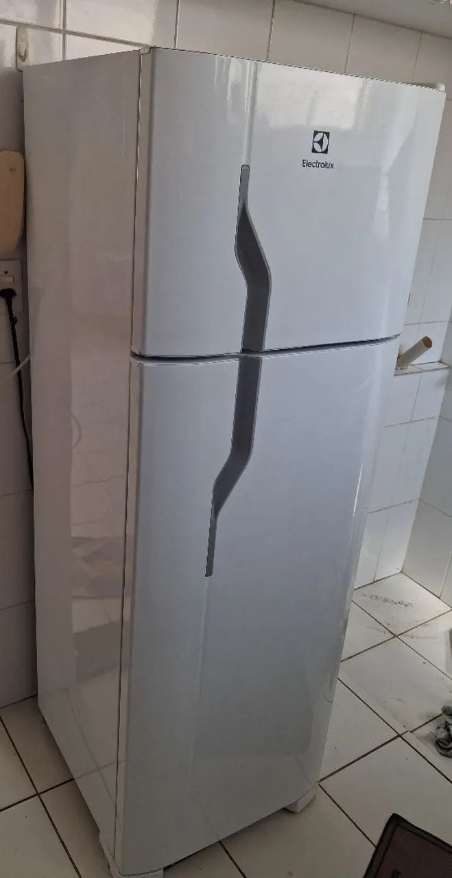 Geladeira Eletrolux