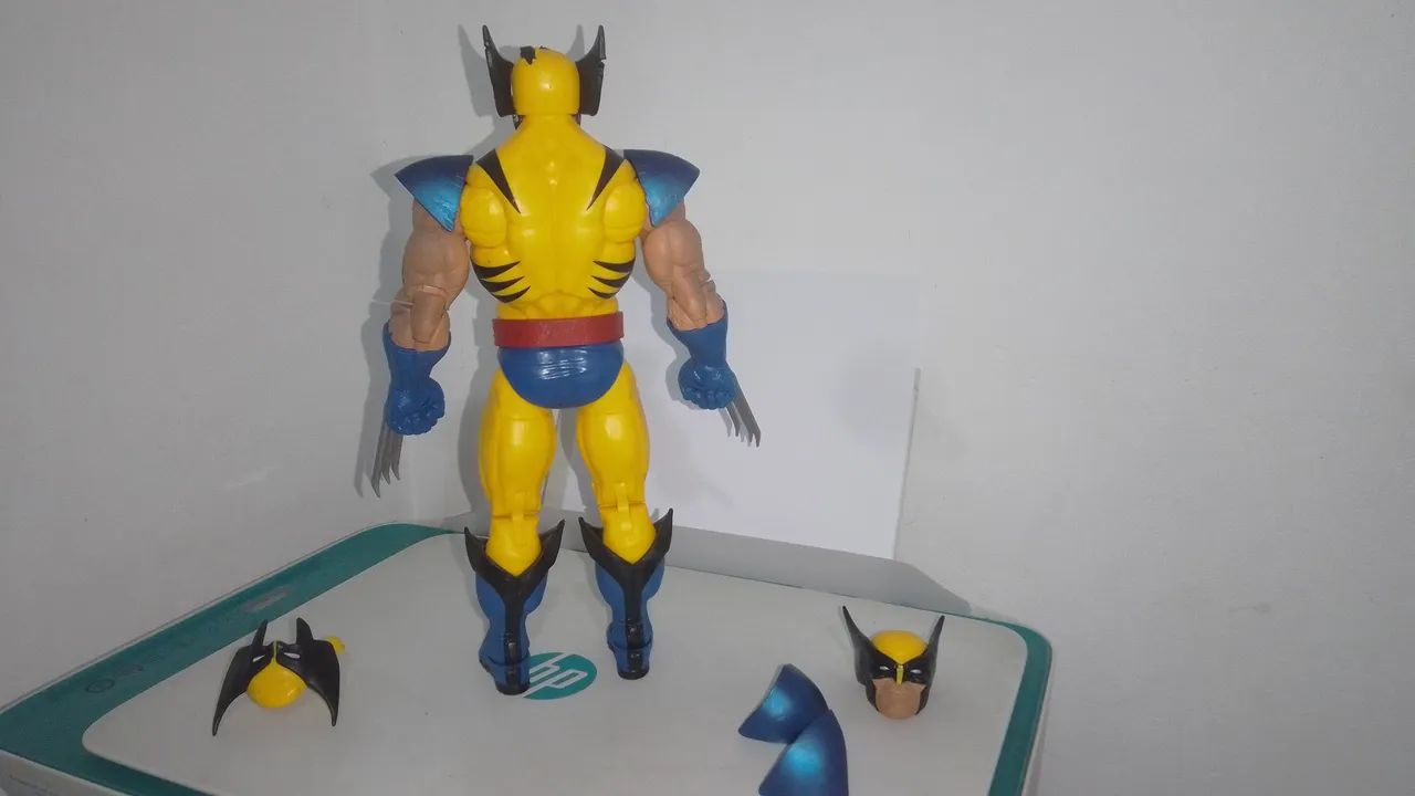 Wolverine Marvel legends Series. 28 centímetros! - Foto 4