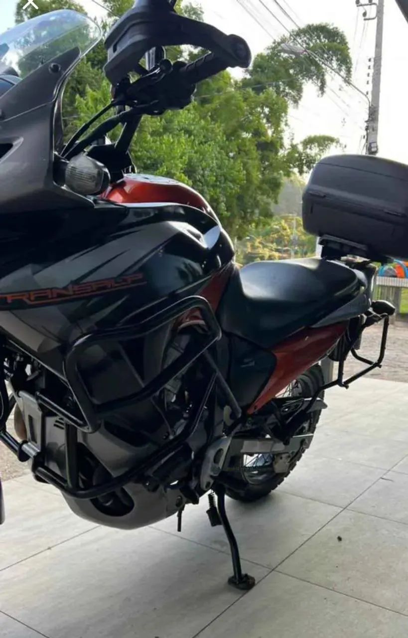 Vendo transalp 700 2014 com abs - Foto 3
