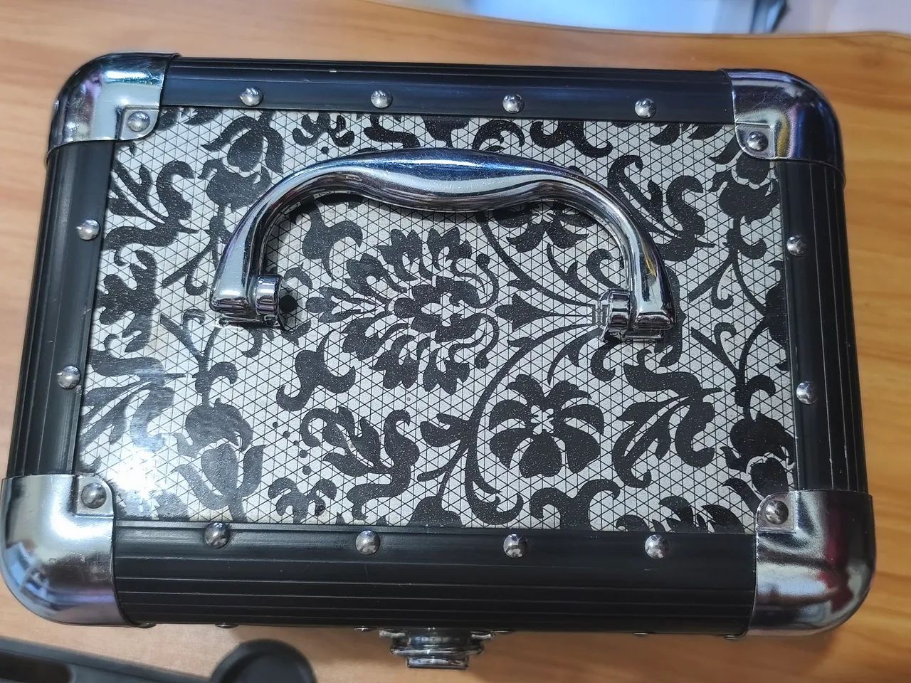 Maleta de maquiagem e multiuso Jacki design