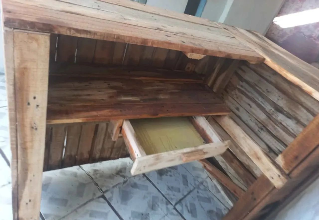 Vendo balcão em paletes  - Foto 3