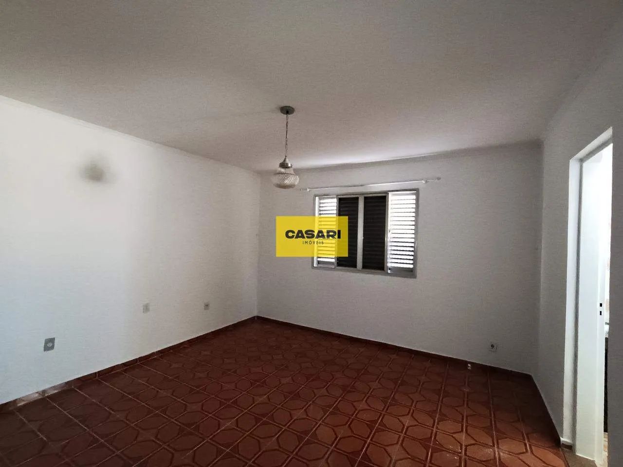 Sobrado com 3 Dormitórios e 2 Vagas para Locação  Santo André - Foto 5