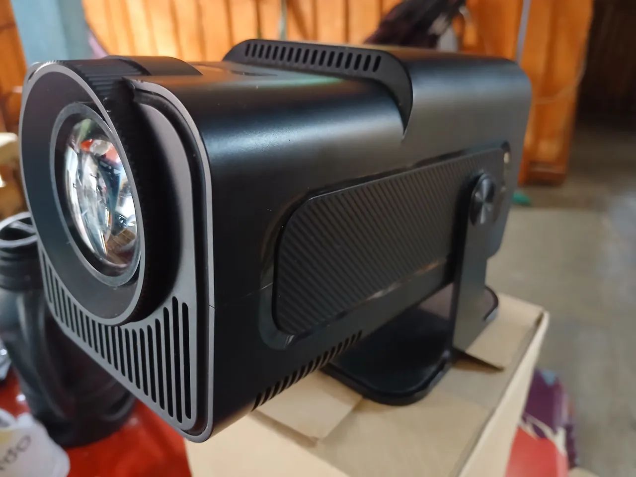 Mini projetor portátil 