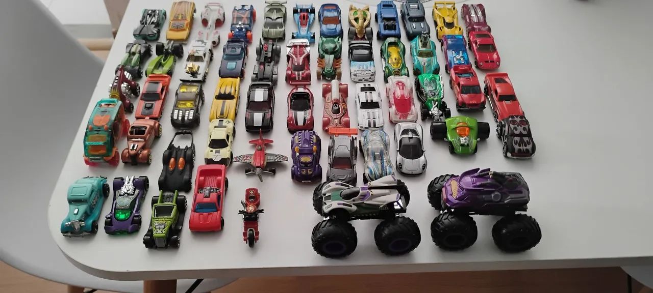 Carro Hotwheels lote. - Foto 4