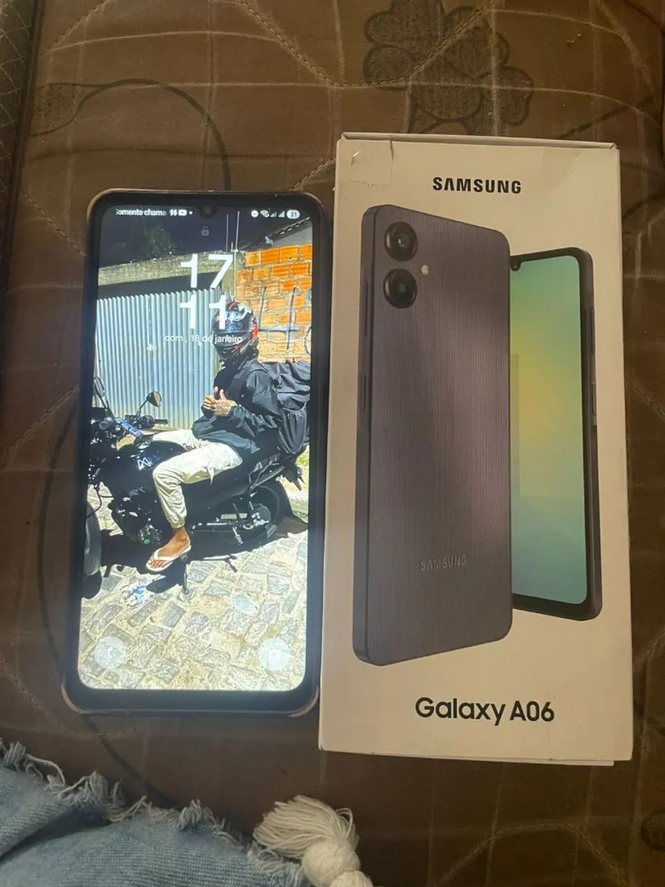 SAMSUNG A06 128GB 