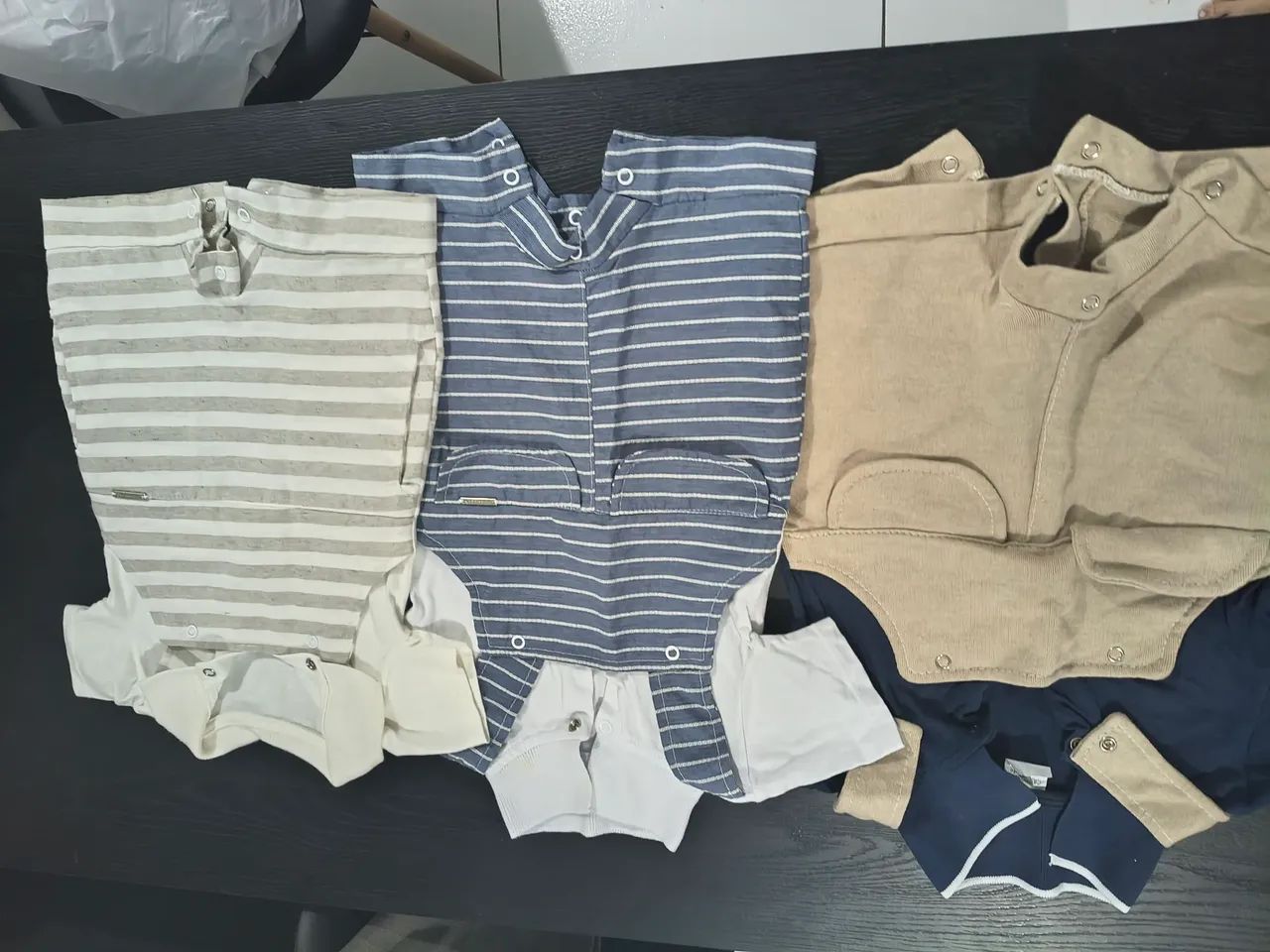 Macacões  - Foto 2