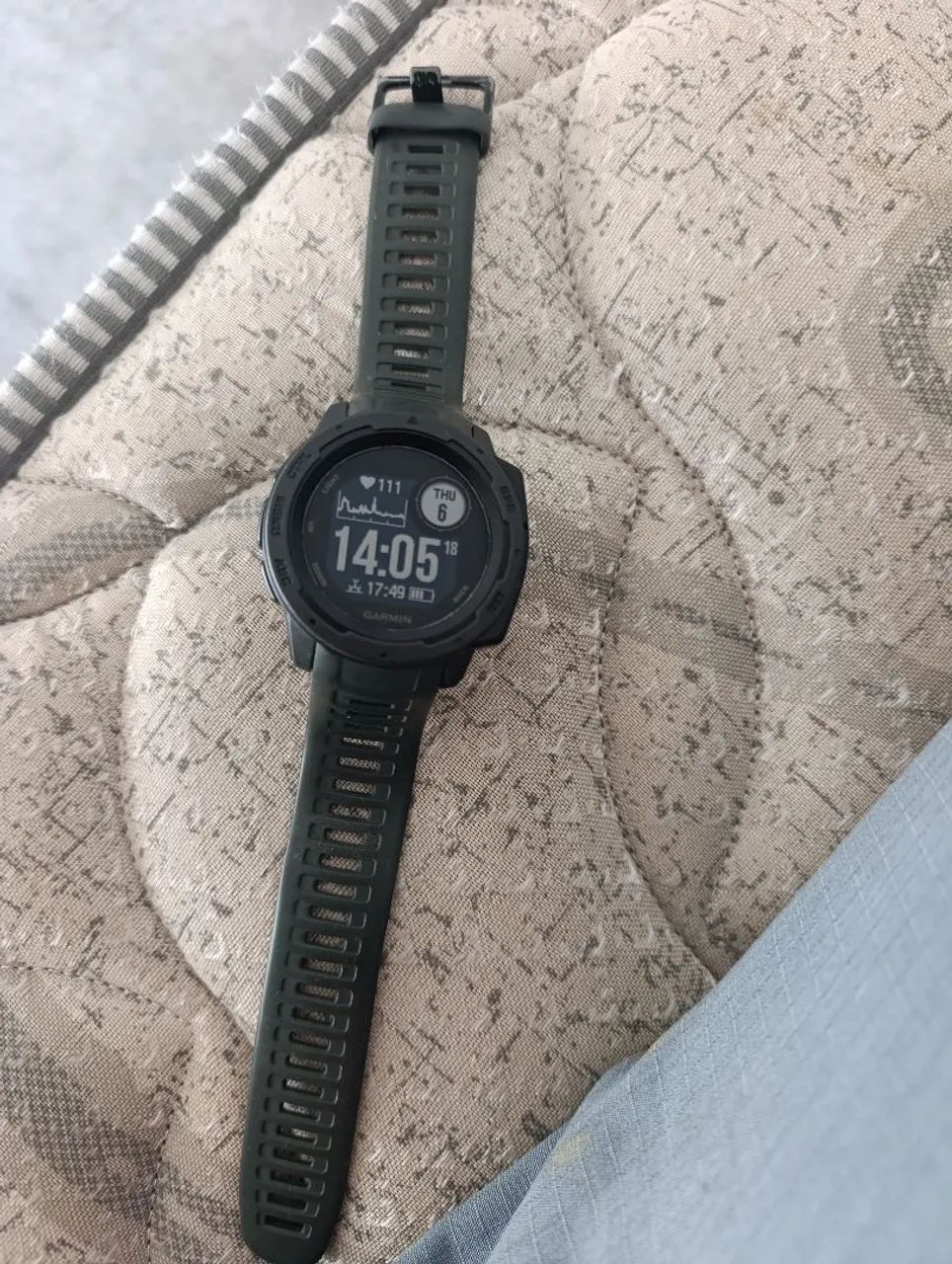 Relógio Garmin Instinct 