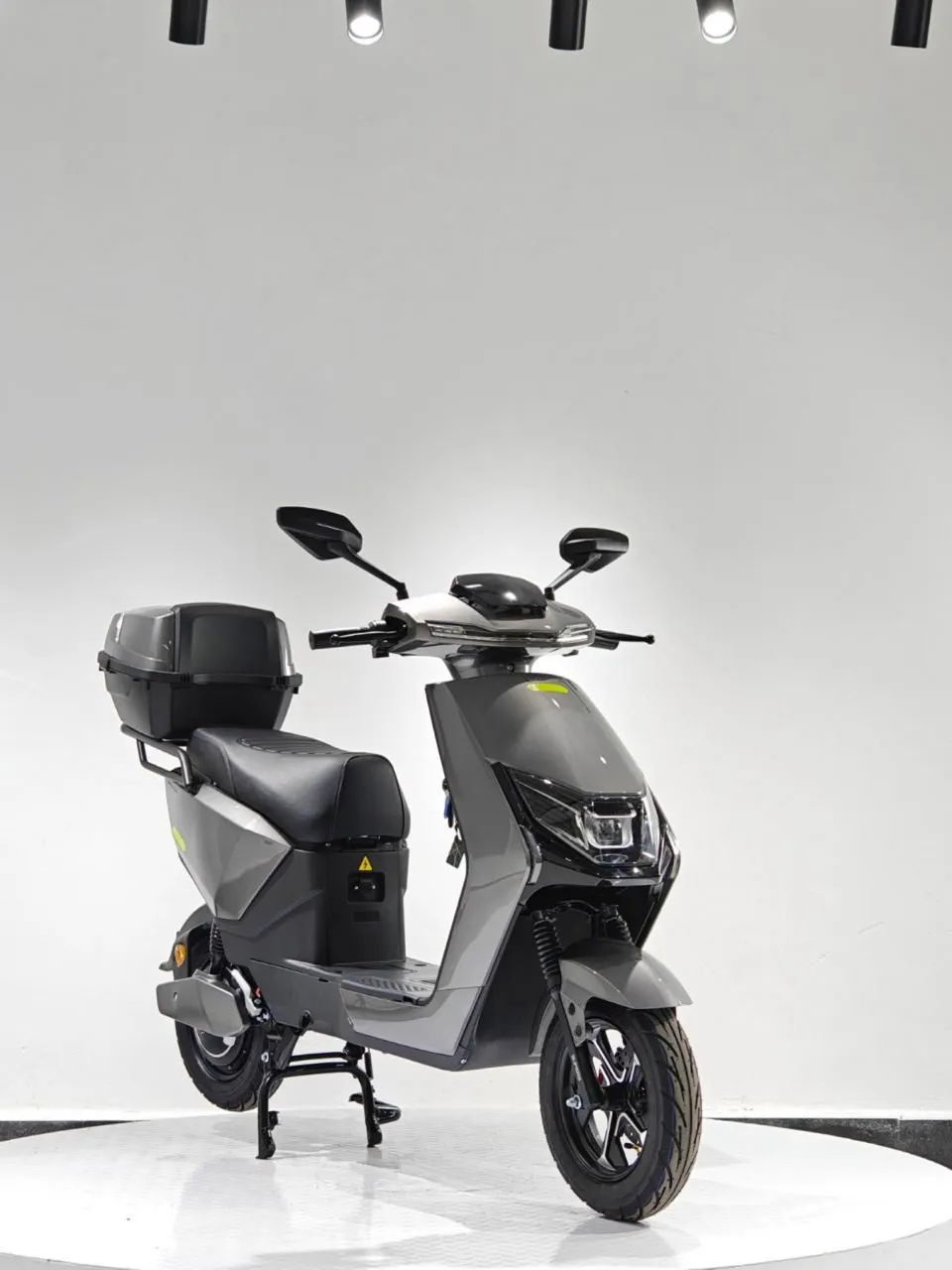 Scooter elétrica, moto elétrica , patinete elétrico  - Foto 6