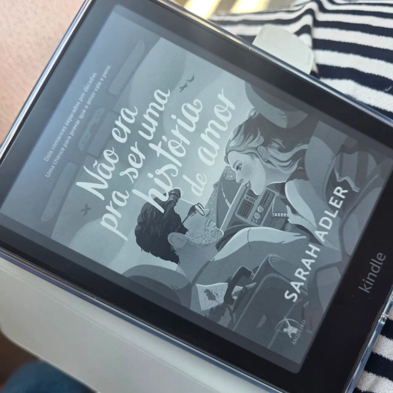 Kindle Paperwhite 16gb + case 2 em 1, com película aplicada 