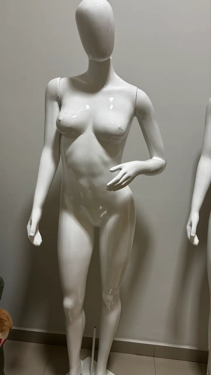 Manequins femininos - Foto 5
