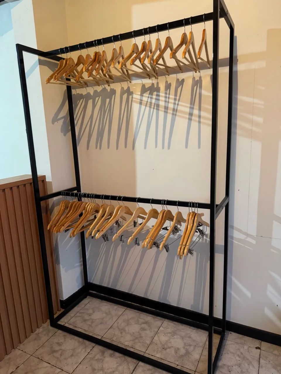 ARARA COM CABIDES