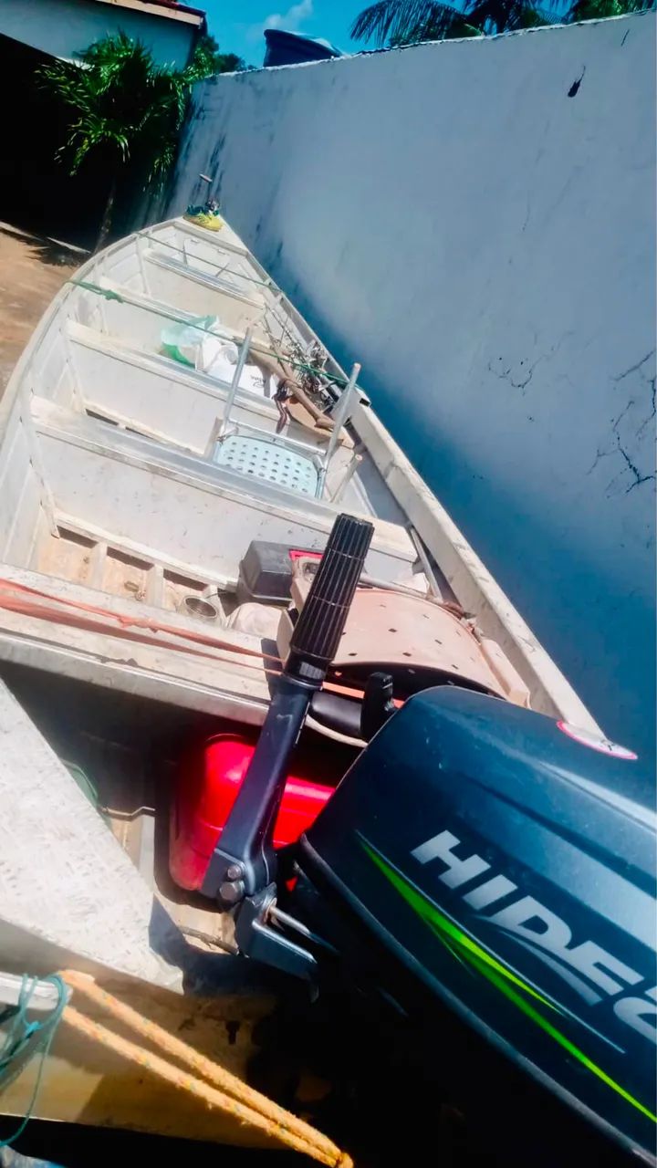Canoa e motor de popa - Foto 4