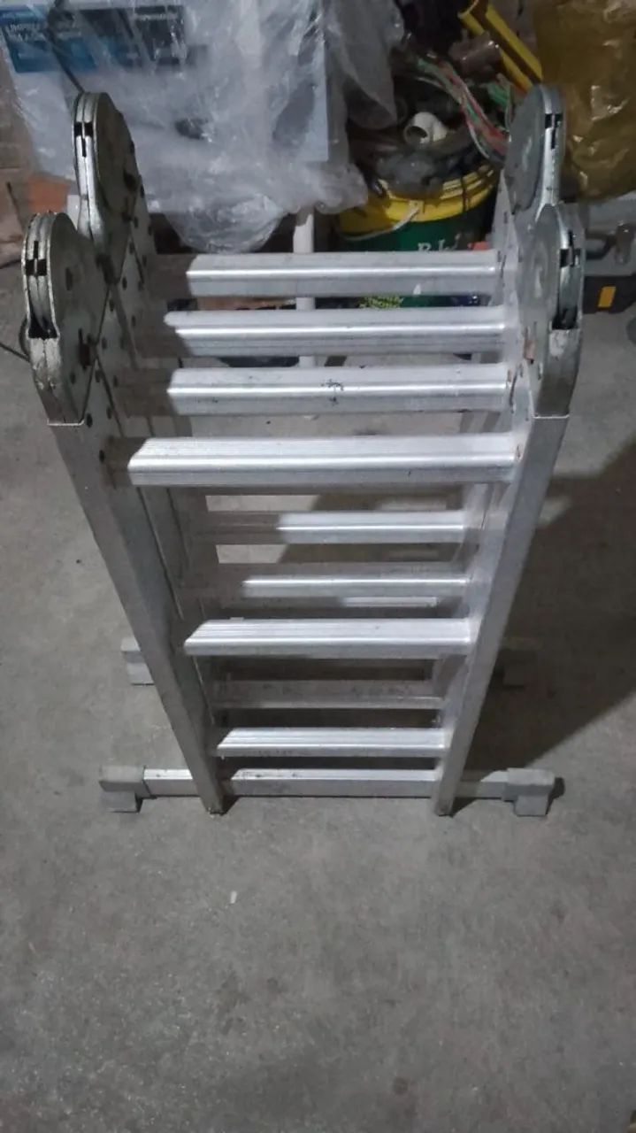 Escada de alumínio  - Foto 3