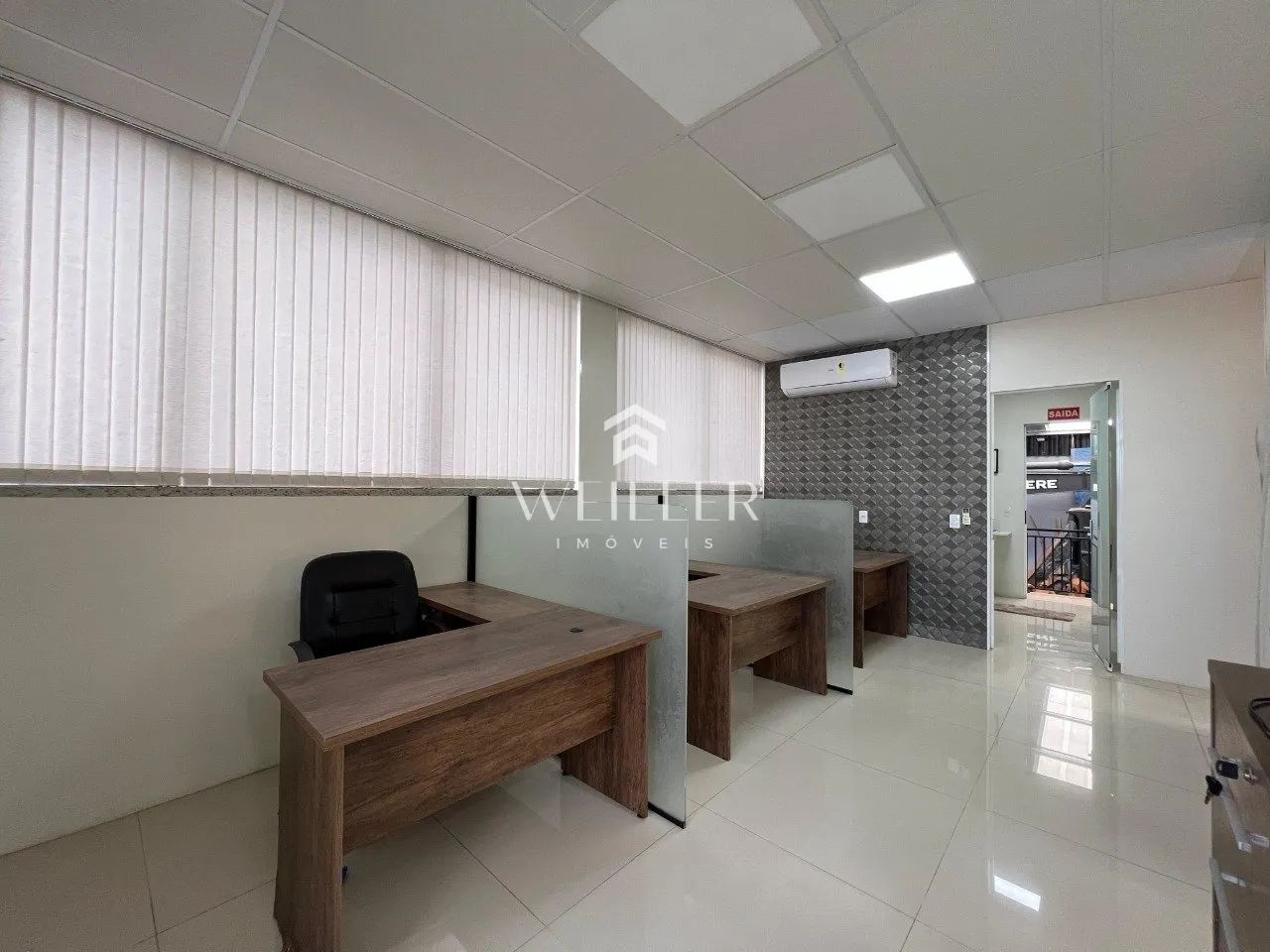 Sala comercial mobiliada para locação no bairro Santa Regina - Foto 3