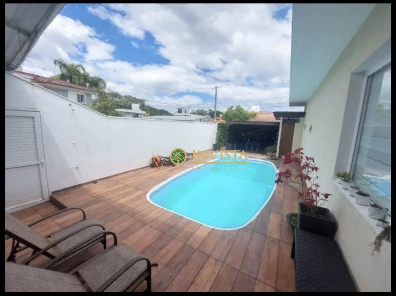 VENDA | Casa Mobiliada com piscina, 5 quartos e 5 vagas de garagem - Santa Mônica - Foto 4