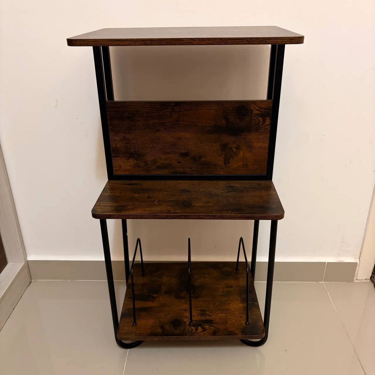 Estante Multiuso 3 Níveis com Armazenamento - Vinil, Livros e Decoração - Foto 2