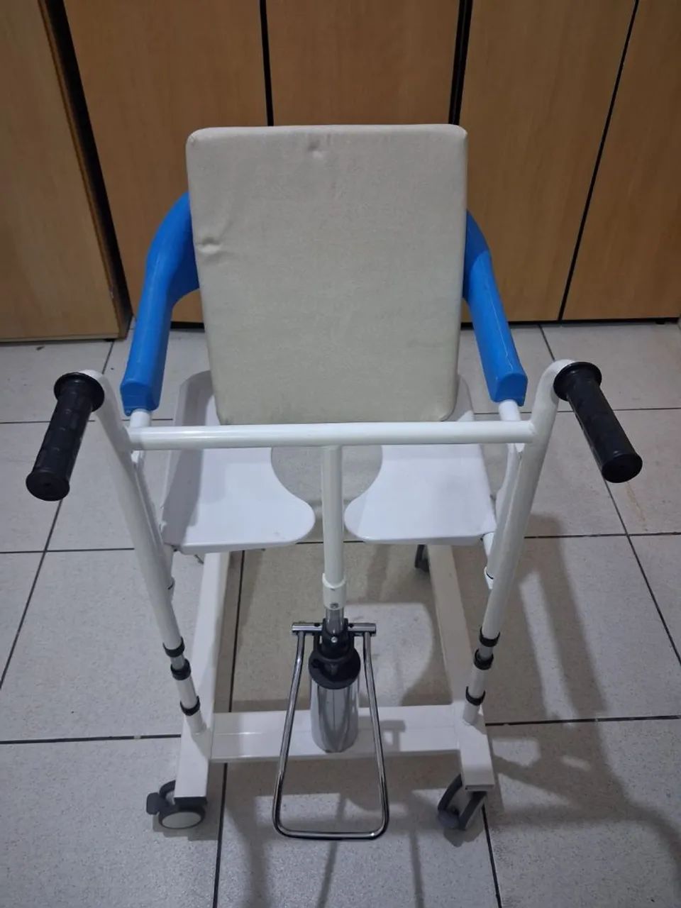 Cadeira de transferência  - Foto 3