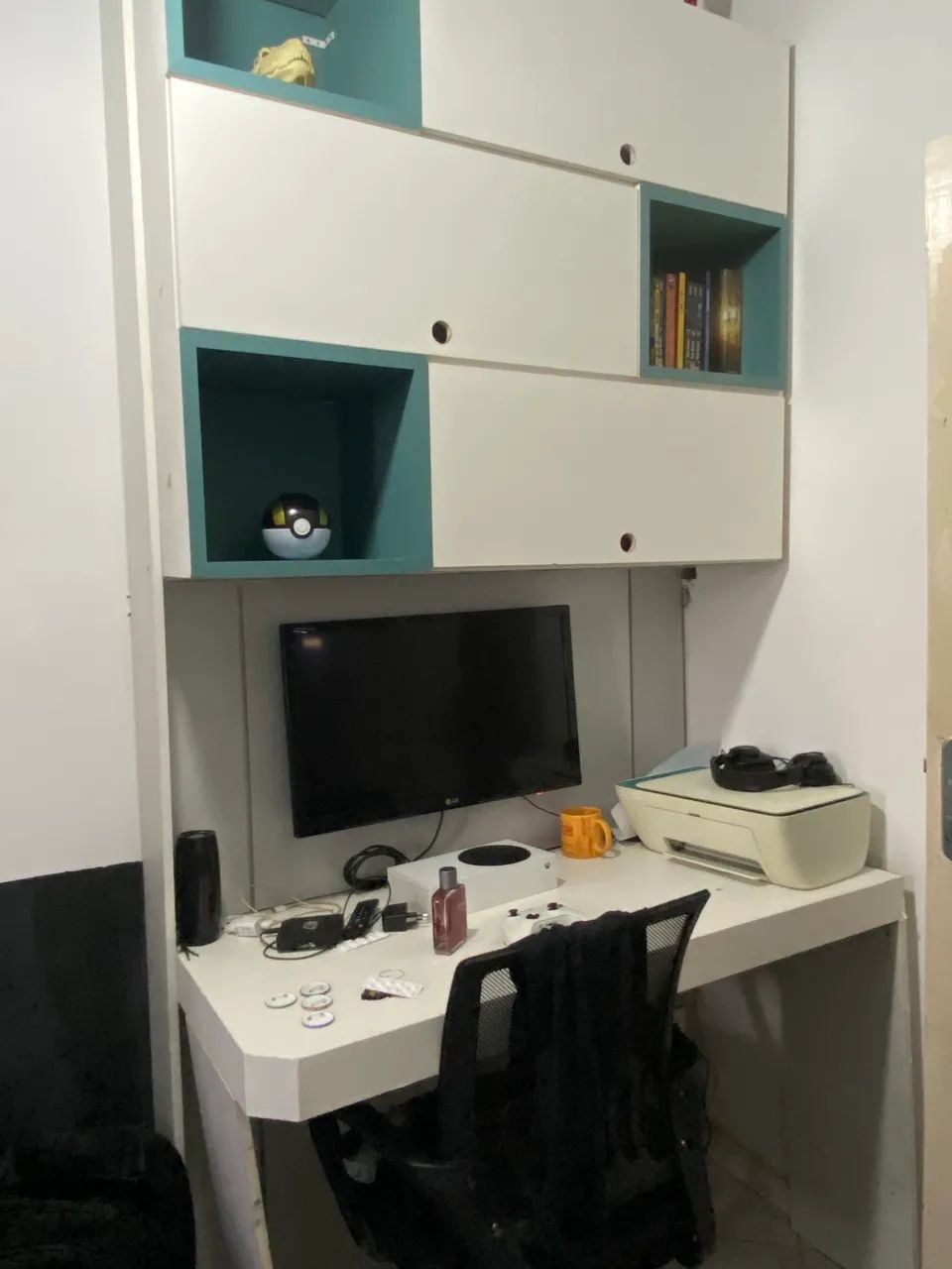 Mesa escrivaninha