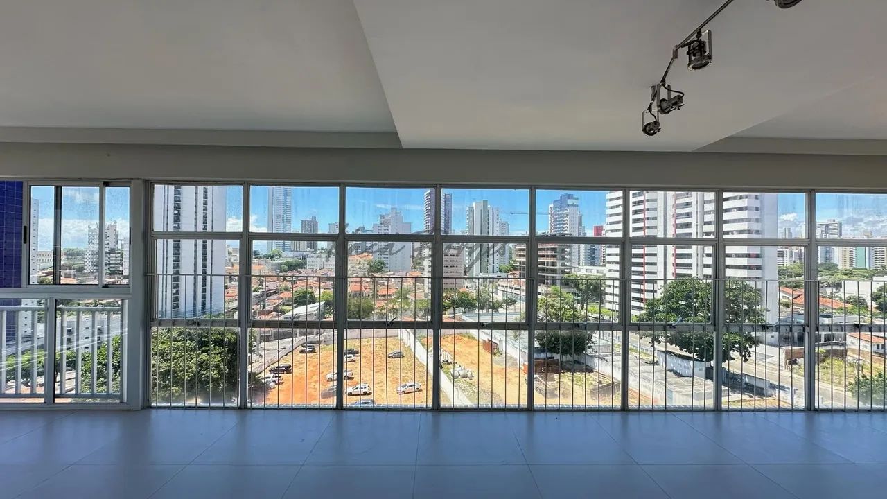 Apartamento em Petrópolis, com 4 quartos e 200m² - Foto 4