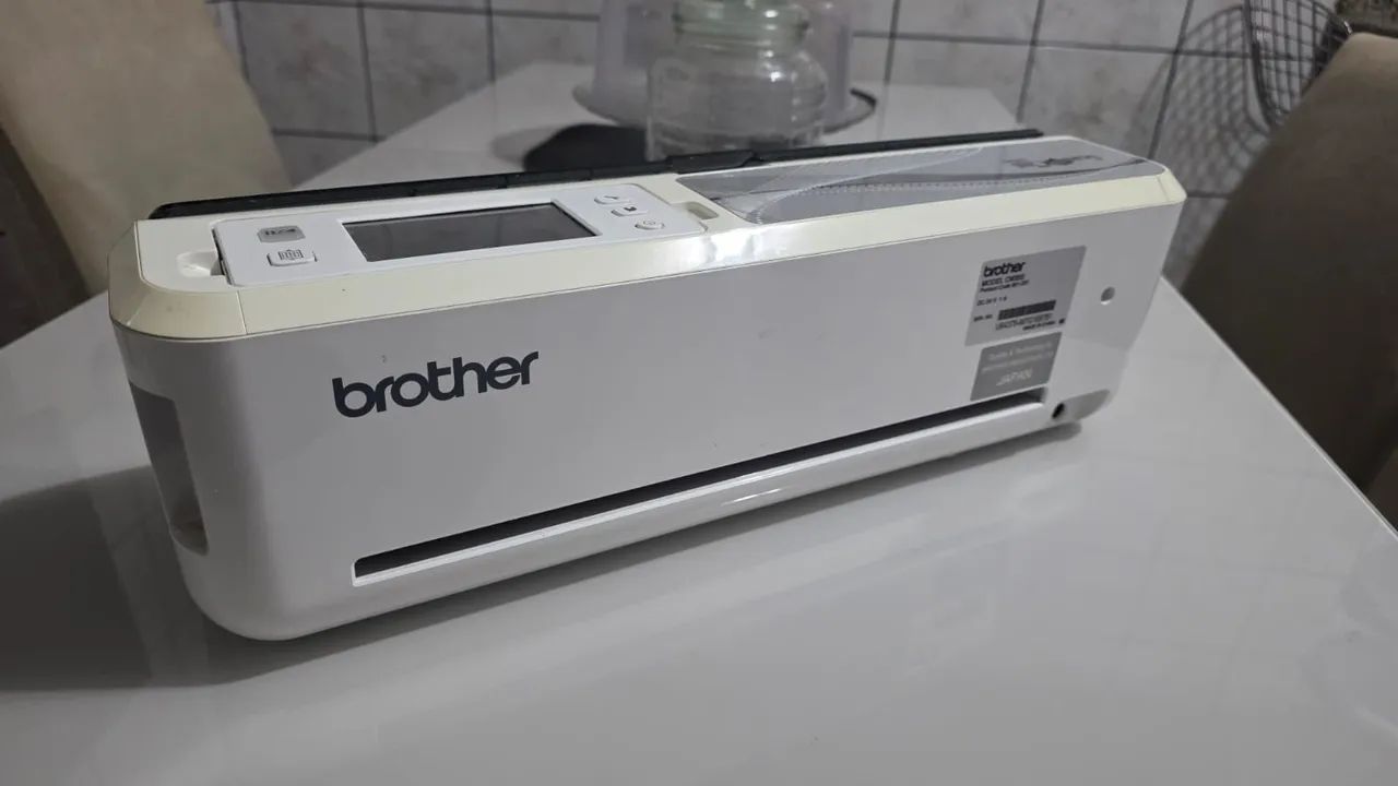 Máquina de corte e digitalização Brother Scanncut CM300 - Hobbies