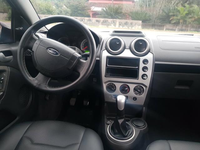 Ford Fiesta 1.6 completo com gnv - Foto 8