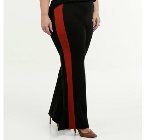 Calça Plus size preta com detalhe vermelho - Foto 6