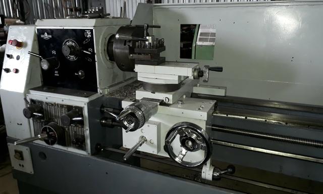 Torno mecânica Nardini 300 ll