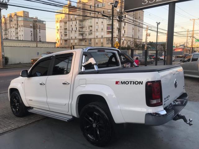 VOLKSWAGEN AMAROK 2.0 HIGHLINE 4X4 CD 16V TURBO INTERCOOLER DIESEL 4P AUT - Foto 4