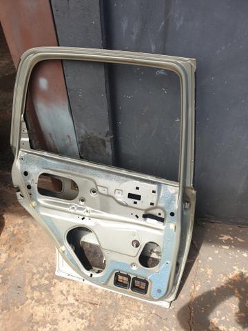 Porta traseira corsa classic - Foto 3