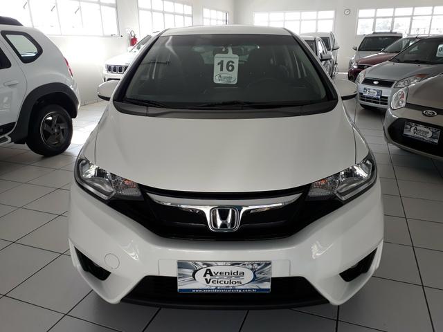 Fit ex 2016, apenas 22.000km, zerado