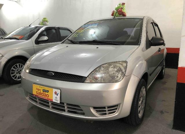 Ford Fiesta 1.0 8v Personnalite 2004 - Foto 2