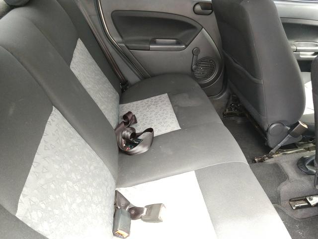Ford Fiesta Sedan 1.6 Completo - 2012 - Foto 12