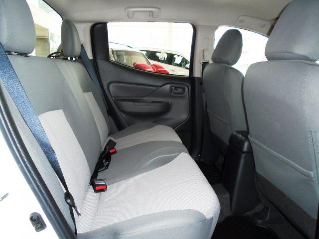 L200 Triton OUTDOOR 2.4 Flex 16V CD Mec. zero Km - Foto 8