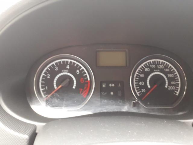 Sandero VIBE 1.6 completo - Foto 11