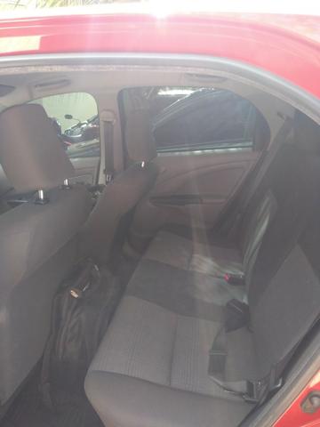 Etios Hatch XS 2013 - Foto 3