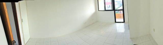 Excelente localização! Triplex, 4/4 todas suítes (duas com varanda) - Foto 10