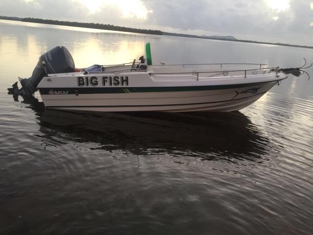Lancha 16 pés pesca,yamaha 90 hp