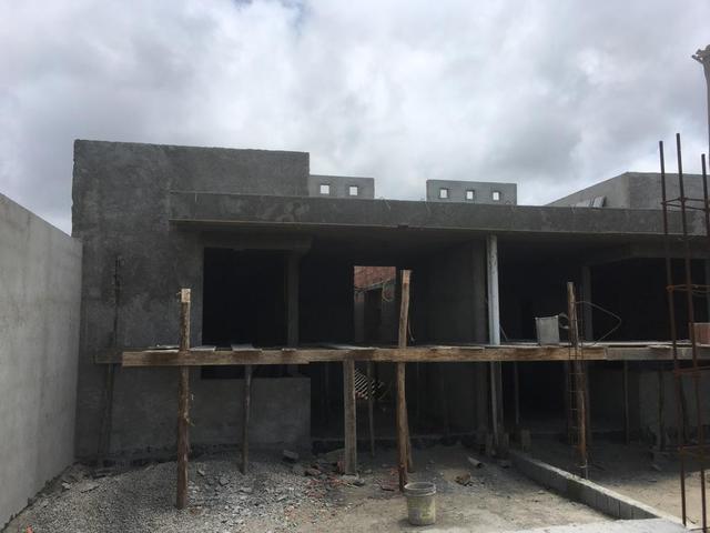 Casas 3 dormitórios, piscina e churrasqueira - Foto 8